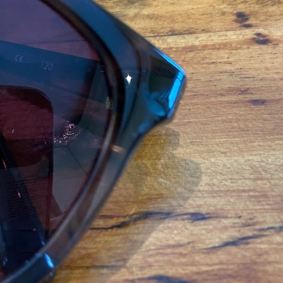 Calvin Klein Tortoise Shell Sunglasses - Picture 8 of 9